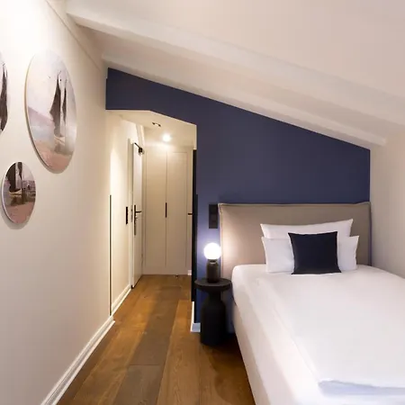 Kuenstlerquartier Seezeichen Szálloda