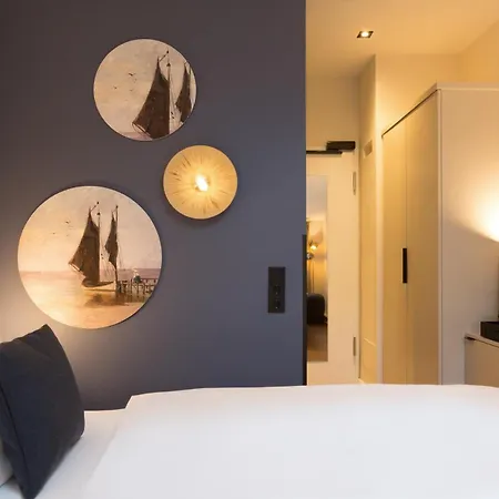 Kuenstlerquartier Seezeichen Szálloda 4*