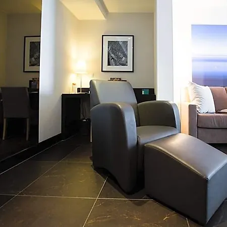 Kuenstlerquartier Seezeichen 4*