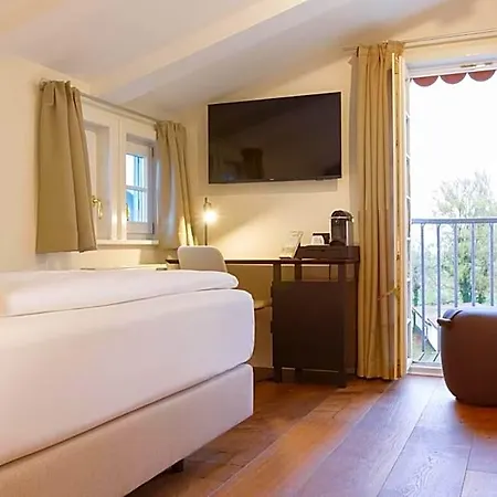 Kuenstlerquartier Seezeichen Hotel 4*