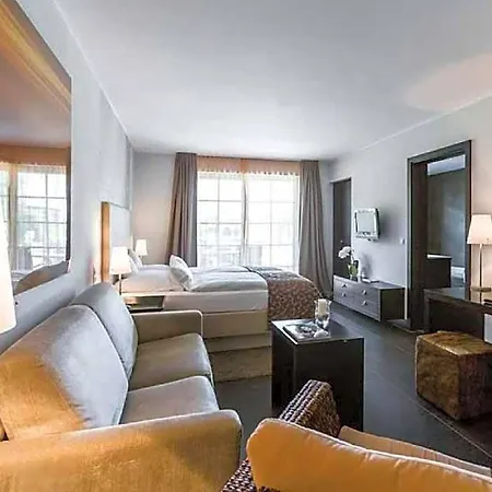 Kuenstlerquartier Seezeichen 4*
