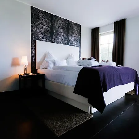 Kuenstlerquartier Seezeichen 4*