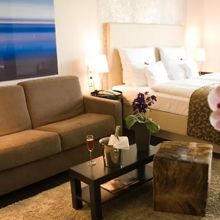 Kuenstlerquartier Seezeichen Szálloda Ahrenshoop